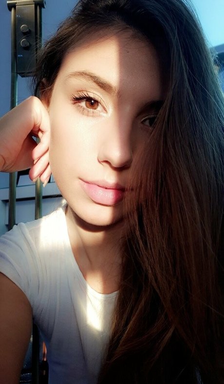 AlexaBlancOh modèle parfait photo