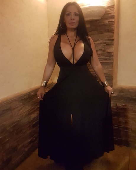 Carolina Luna actrice de nus galeries