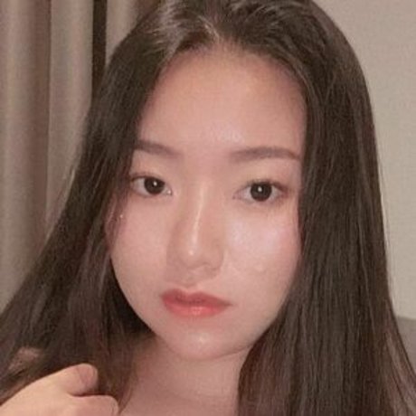 Saranrom actrice libre galeries