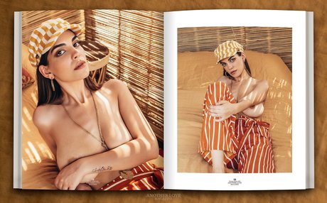 Naima Vega modèle sexy collection