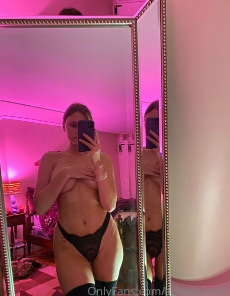 Snowbunski star du porno gratuit collection