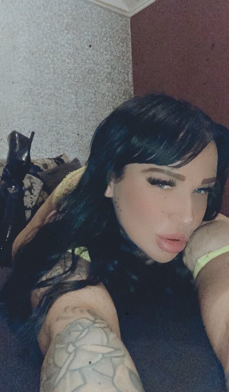 Tory Candi Jackson star du porno en haute qualité images