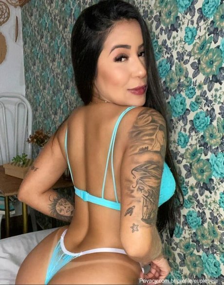 MC Plebeia jolie actrice photo