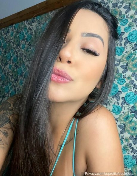 MC Plebeia xxx star du porno image