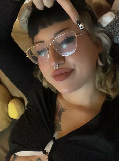 Damnitselin nus star du porno images