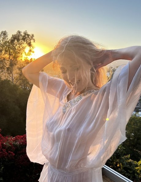 Nora Segura star du porno exclusive img