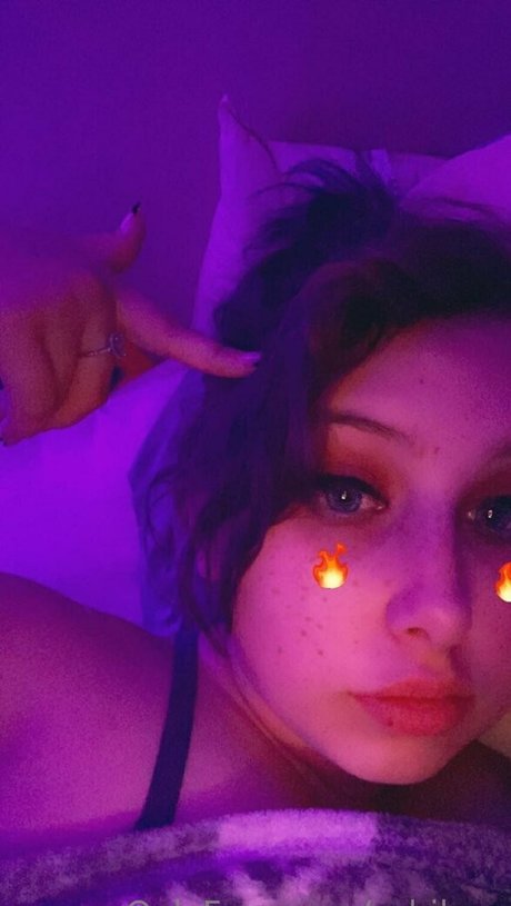 milf blonde aux courbes onlyfans pornographique nu collection