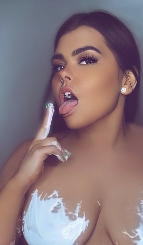 amateur xxx uniquementfans assez chaud image