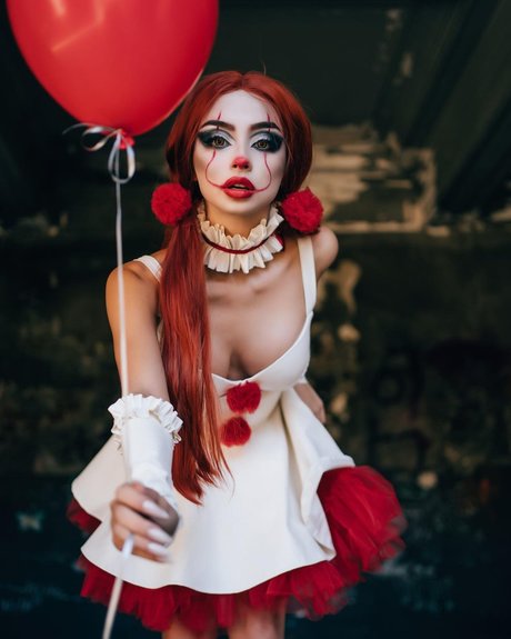 Magic Magy star du porno sexy photo