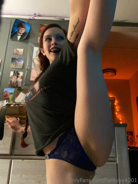 haleyyy4201 star du porno gratuit img