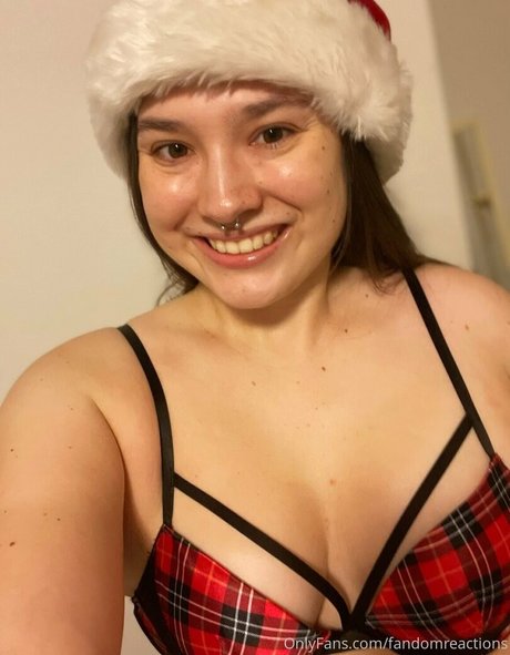 gros clitoris uniquementfans adulte chaud photo