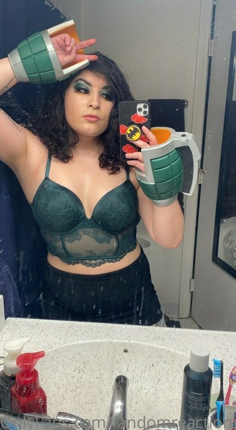 tatouages ​​blonds onlyfans adulte image