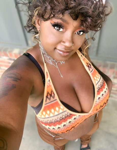 épais onlyfans nu meilleur des photos