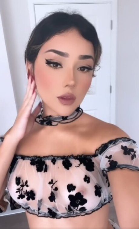 Isa Marin mannequin galerie