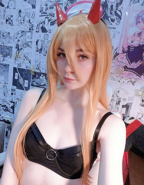 Salacious Succubus étoile nue collection