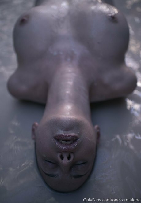 Kat Malone étoile de haute qualité img