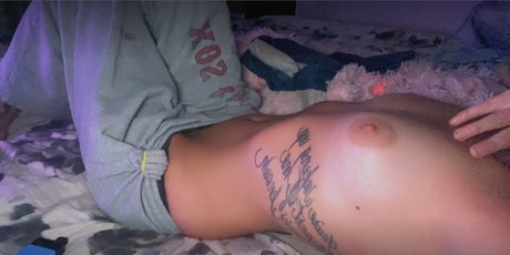 MrsViolence haut de star du porno galeries