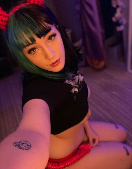 GoddessNymph nus de stars du porno des photos