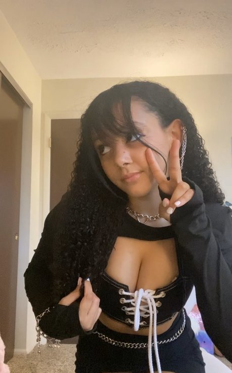 ASMR Aspen étoile nue galerie