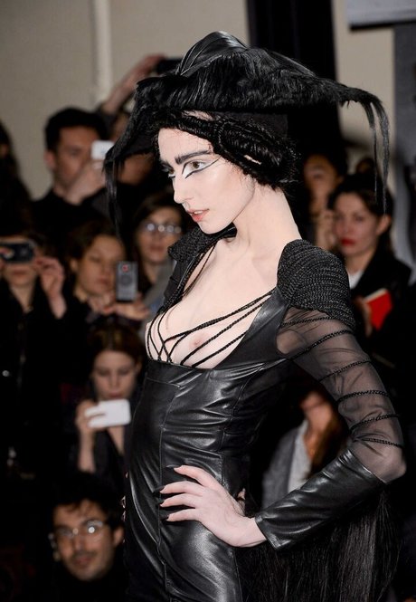 Amelie Lens modèle exclusif archive