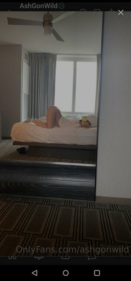 Ashley G modèle nu galerie