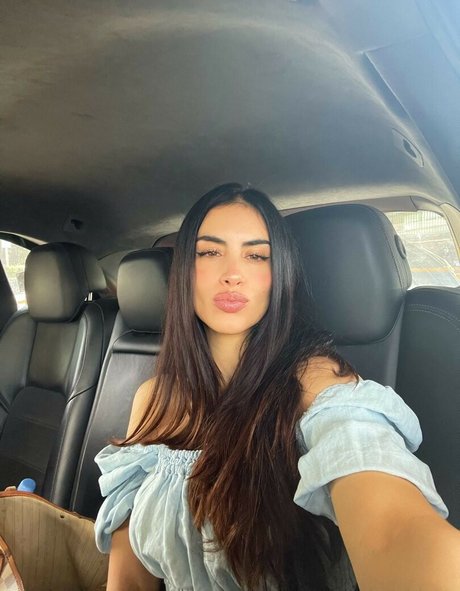 Jessica Cediel modèle nu img