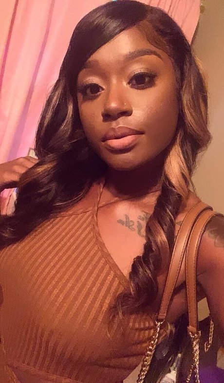 Lola B Tango haut étoile img