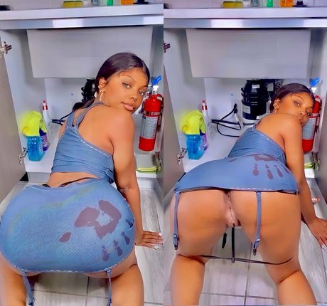 thebaybelle actrice chaude img