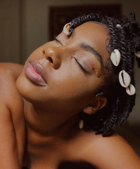 sapiosuccubust étoile archive