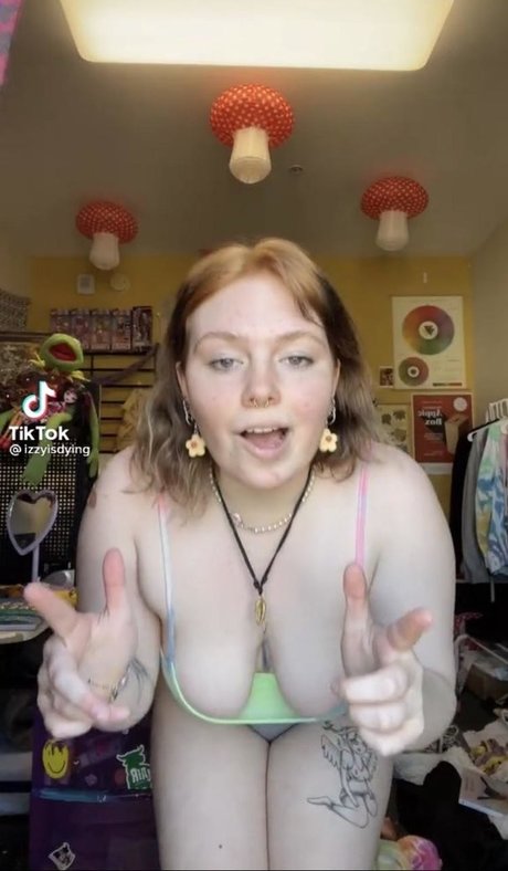 Izzyisdying étoile de l'art galerie