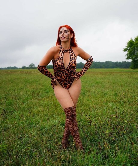 Alicia Atout star du porno chaud images