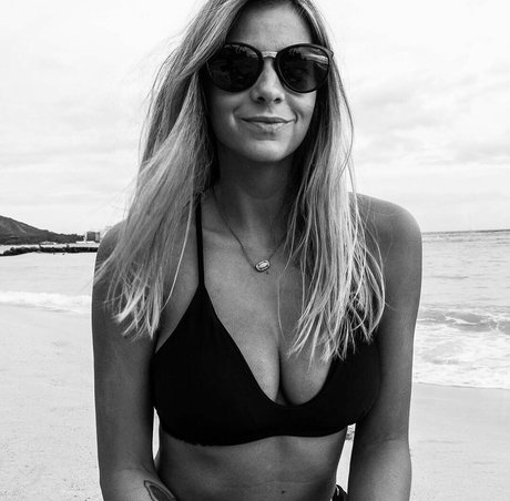 Riss Mariss actrice libre galerie