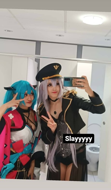 Adiyan modèle xxx img