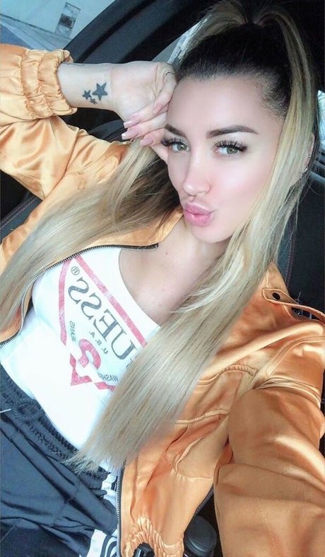 Florcitachina sexe de star du porno des photos