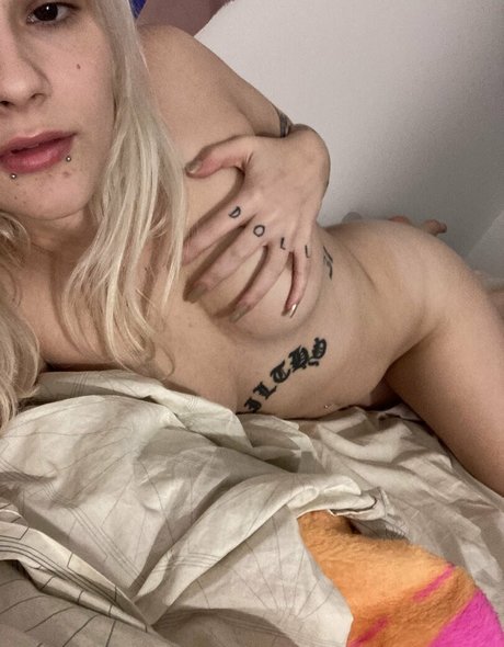 bibi babydoll star du porno xxx archive