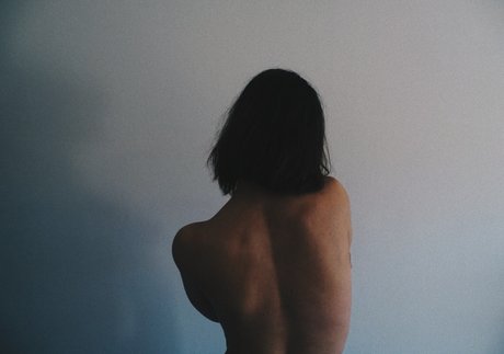 SpanishGrimes modèle chaud photos