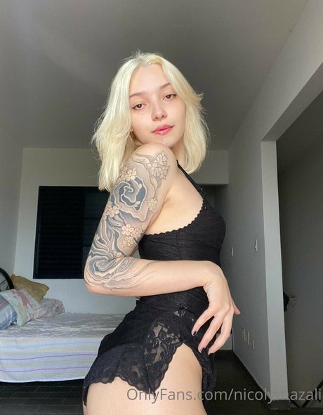 Nicoly Mazali modèle parfait archive