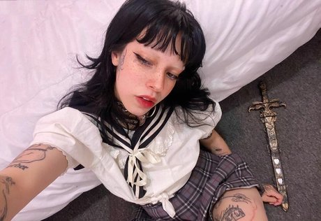 hardsentimentalz modèle exclusif image