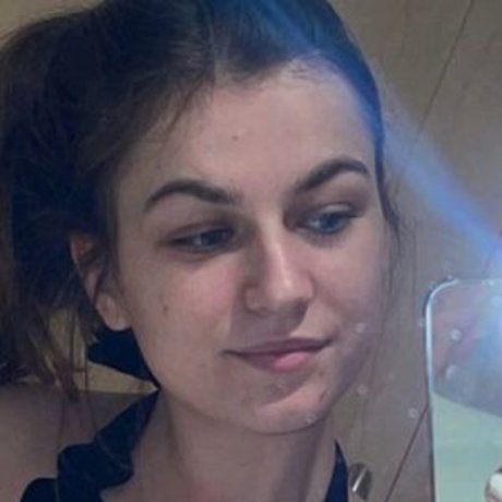 Chloe Thomas star du porno nue photo