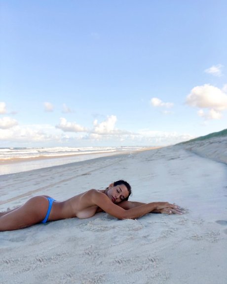 Tatiana Chiaia nus de stars du porno photos