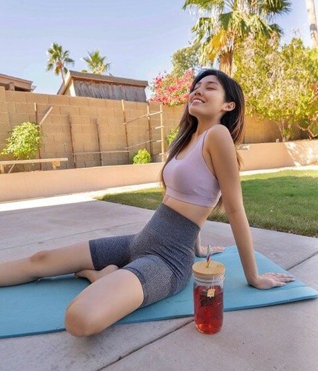 Tangtangjulia star du porno nue img