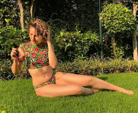 Maria Andrea Araujo star du porno nue des photos