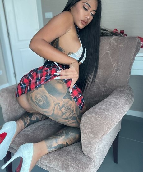 Ploy Panida star du porno de haute qualité galerie