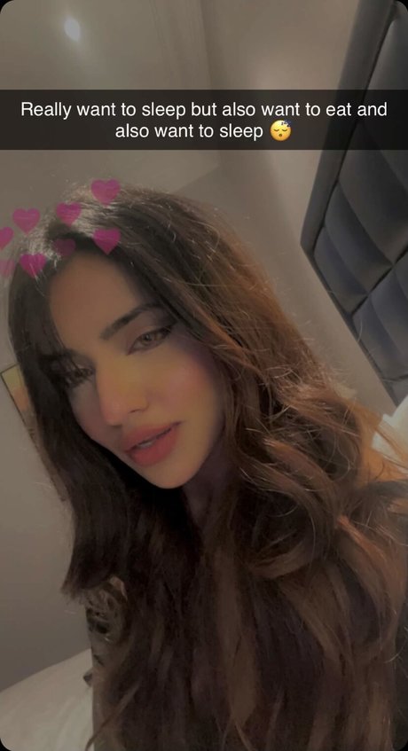 Unnati Patwa sexe star img