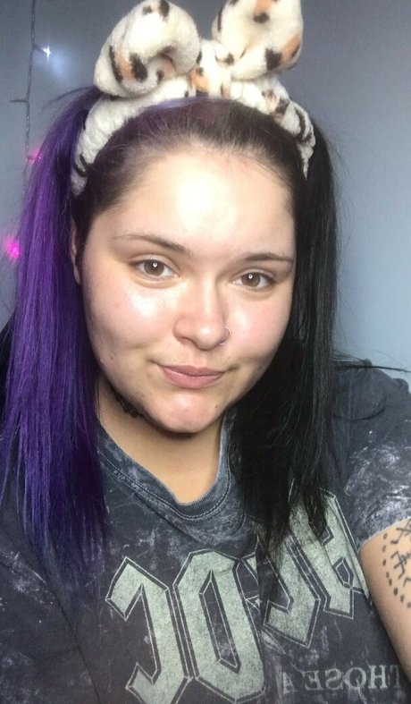 SkyebellaXXX art modèle photos