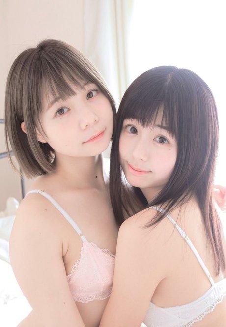 tatouages blonds onlyfans gratuit parfait image