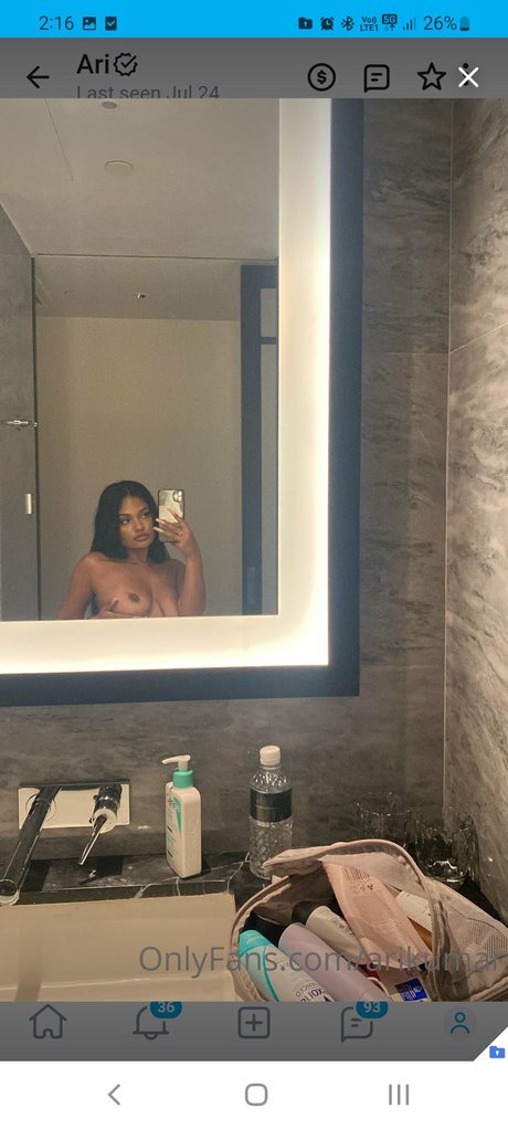 Ari Kumar star du porno img