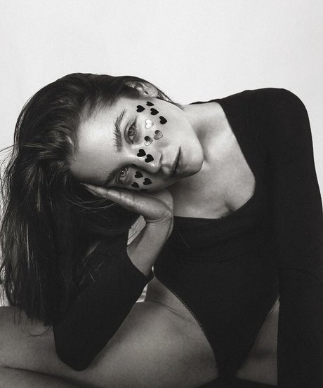 Pauline Schuller actrice exclusive photos