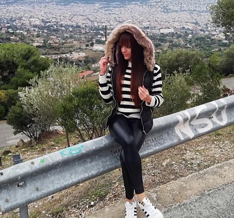 chatte dégoulinante et humide onlyfans sympa pornographique galeries