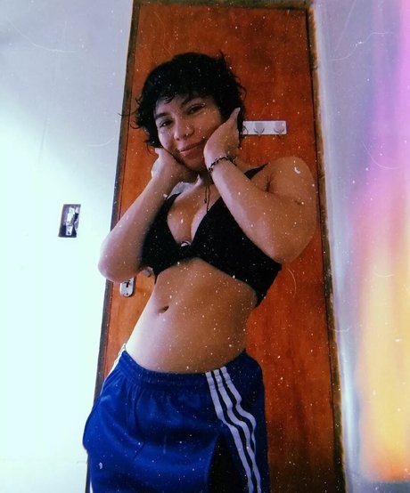 Lala Vieira star du porno en haute qualité photo